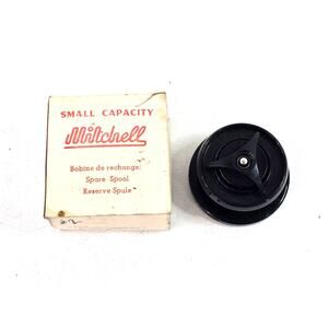 Vintage Mitchell Garcia Spare Spare Spool Small #9121  NOS NO CASE